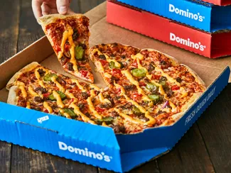 Скидка 25%  по промокоду в интернет-магазине  Domino's Pizza